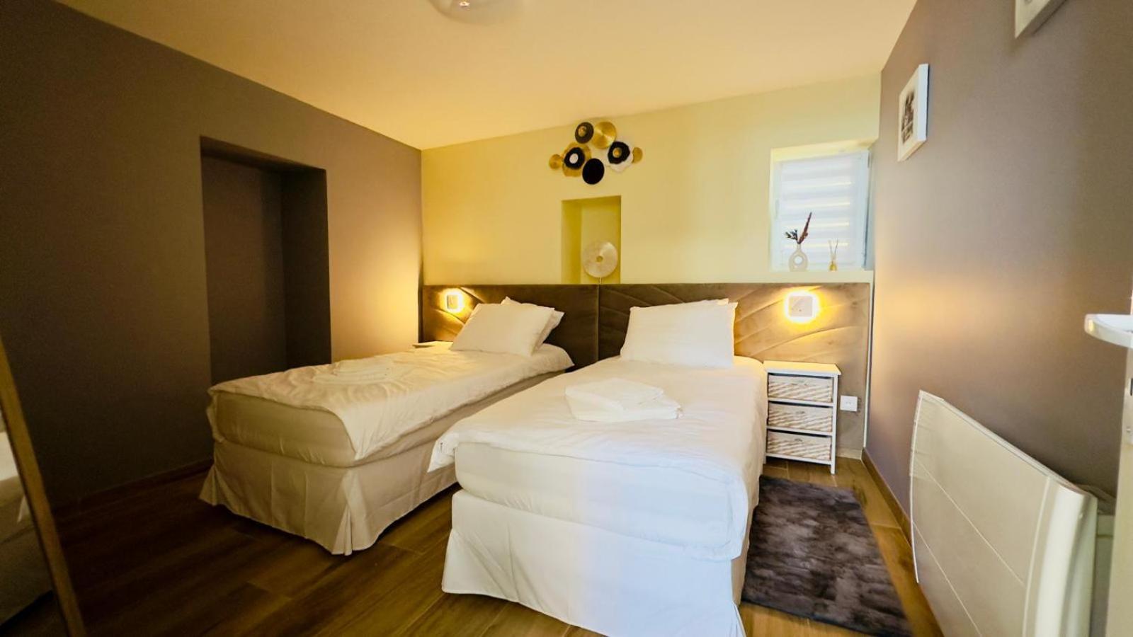 Appartement Cosy A Reminiac ภายนอก รูปภาพ