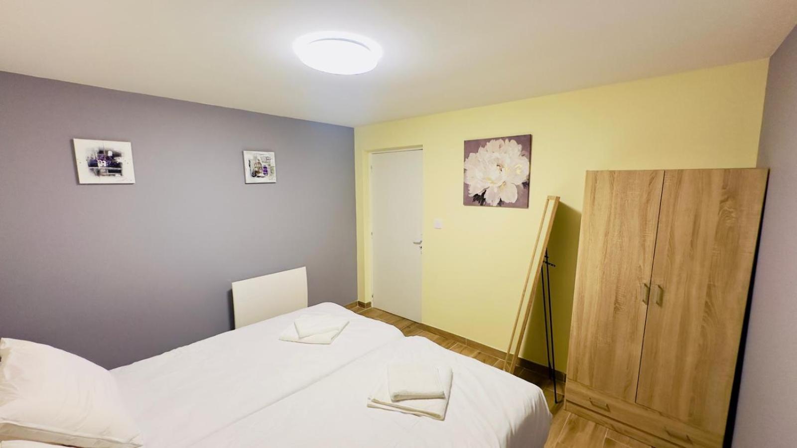Appartement Cosy A Reminiac ภายนอก รูปภาพ